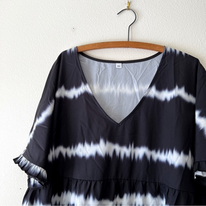 Black and white‎ tie dye tiered dress XXL